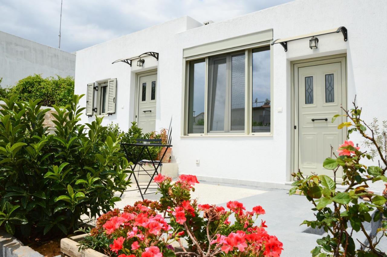 Deus Apartments_ Athens Airport Spata  Exterior photo