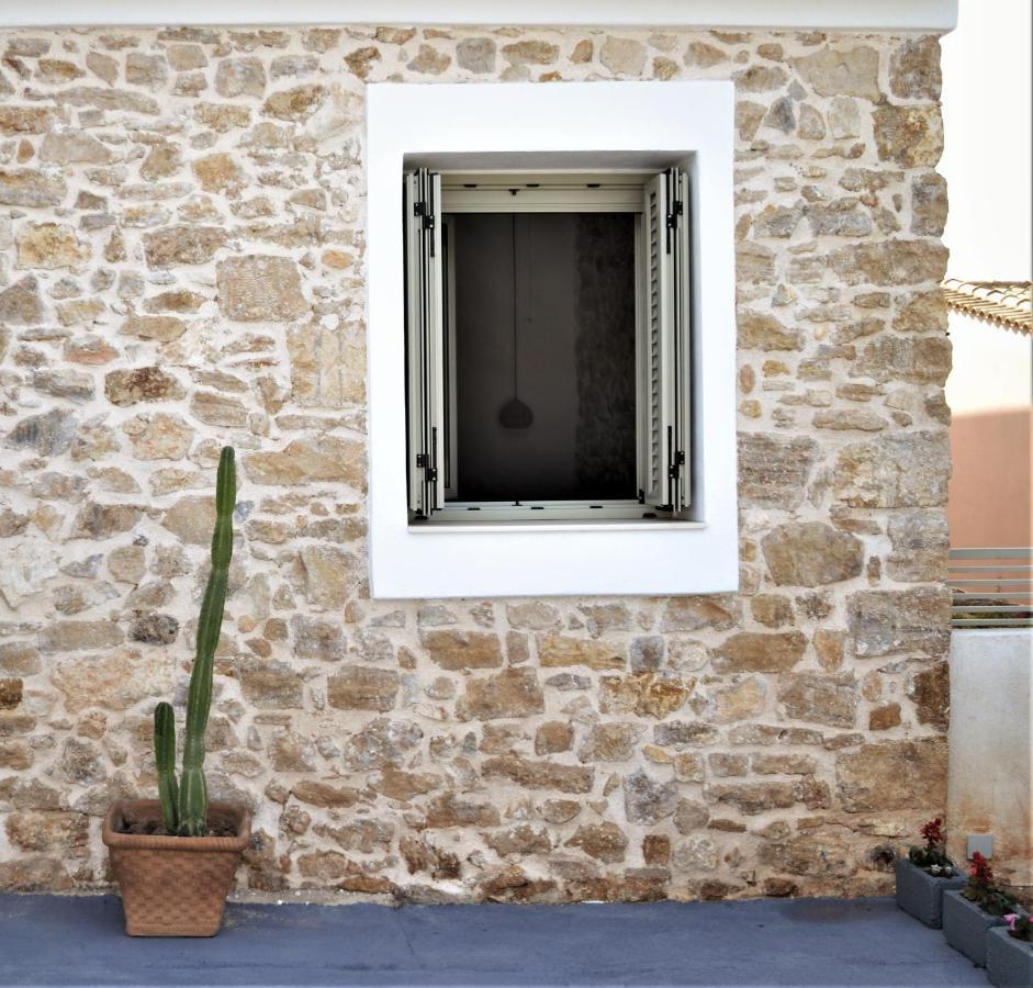 Deus Apartments_ Athens Airport Spata  Exterior photo